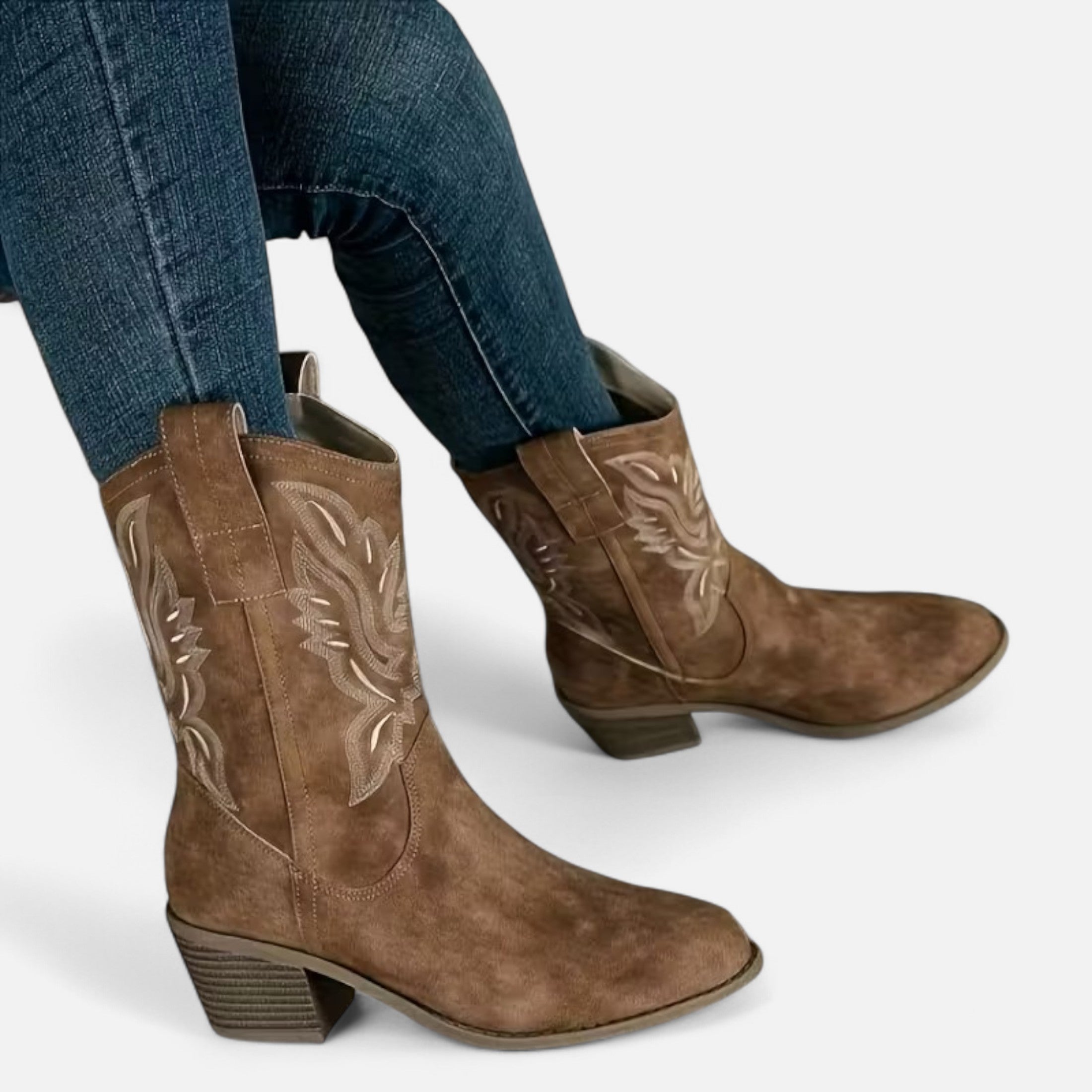 Old Ancien | Women’s Suede Cowboy Boots – Vintage Chunky Heel